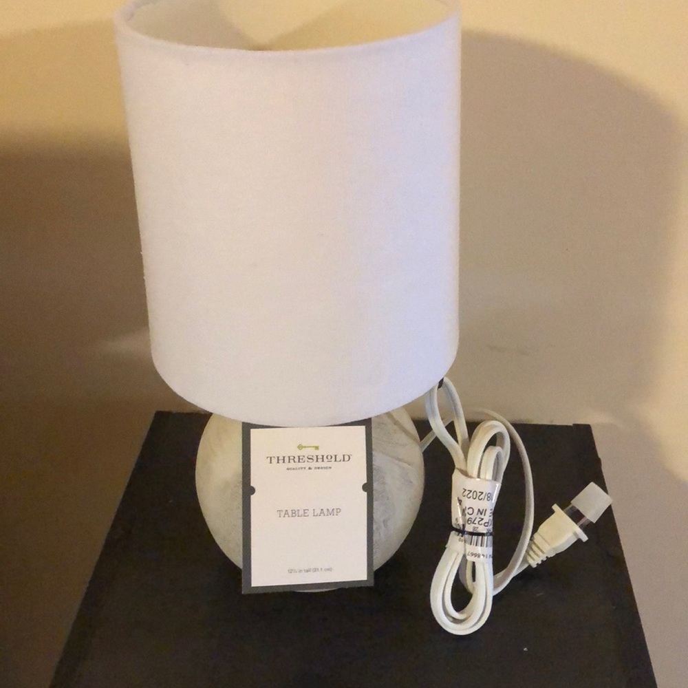 Brand New Threshold Table Lamp